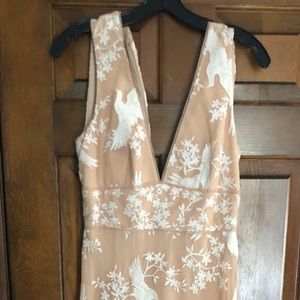 BCBG MAXAZRIA maxi beige lace dress.